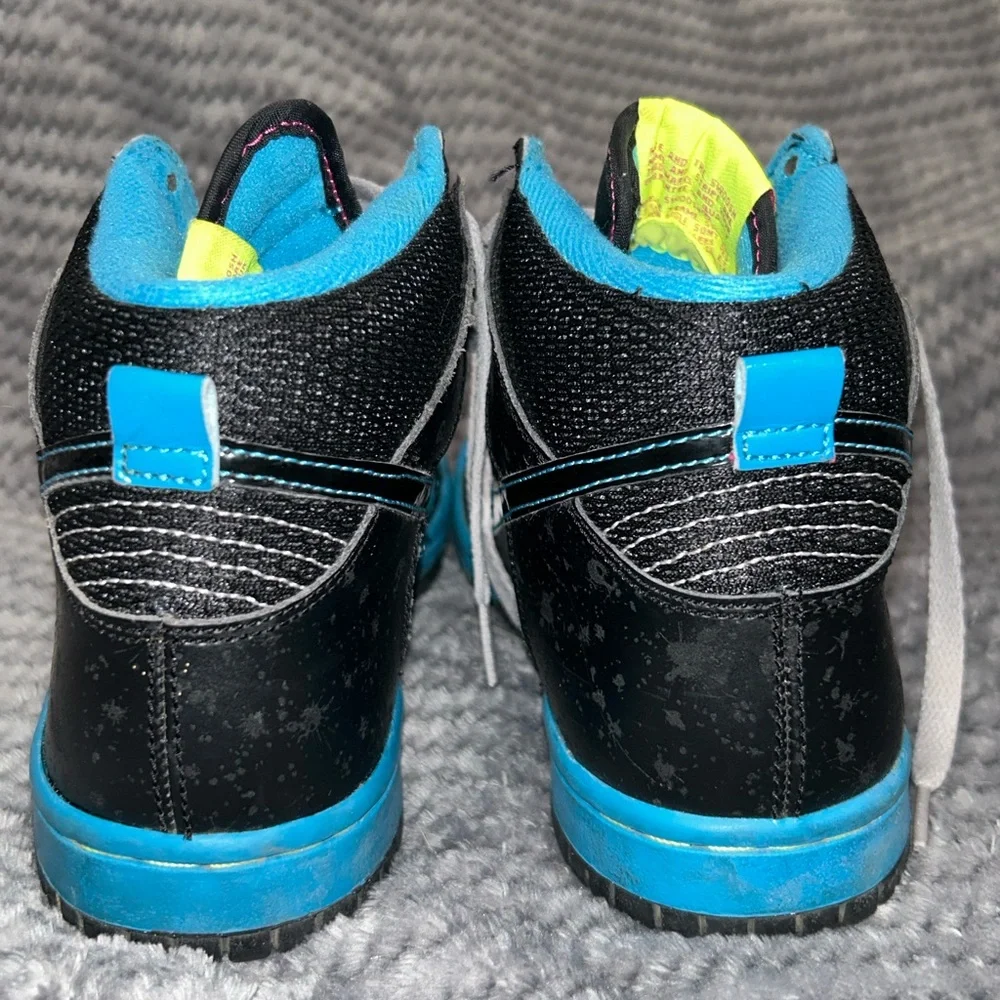 Nike Dunk Shoes Size Y5 Black/Blue‎ With Paint Splatter Design